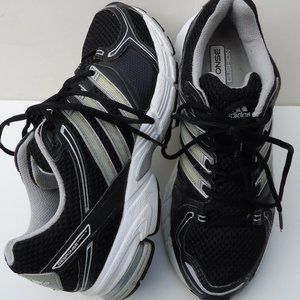 SIZE 7.5. ADIDAS Response Cushion 19 Running Shoes.